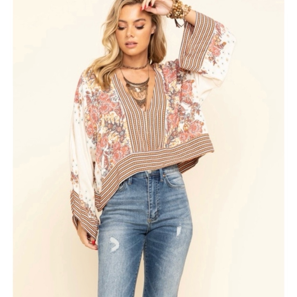 Free People • Ivory Mix N’ Match Floral Top || XS